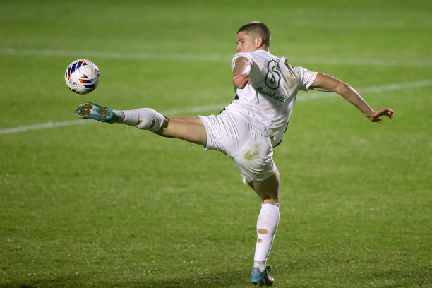 而与此同时 而与此同时