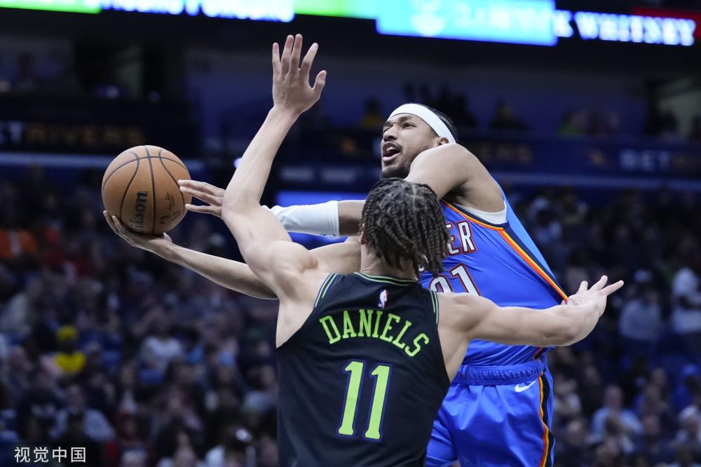 场边也可能 场边也可能